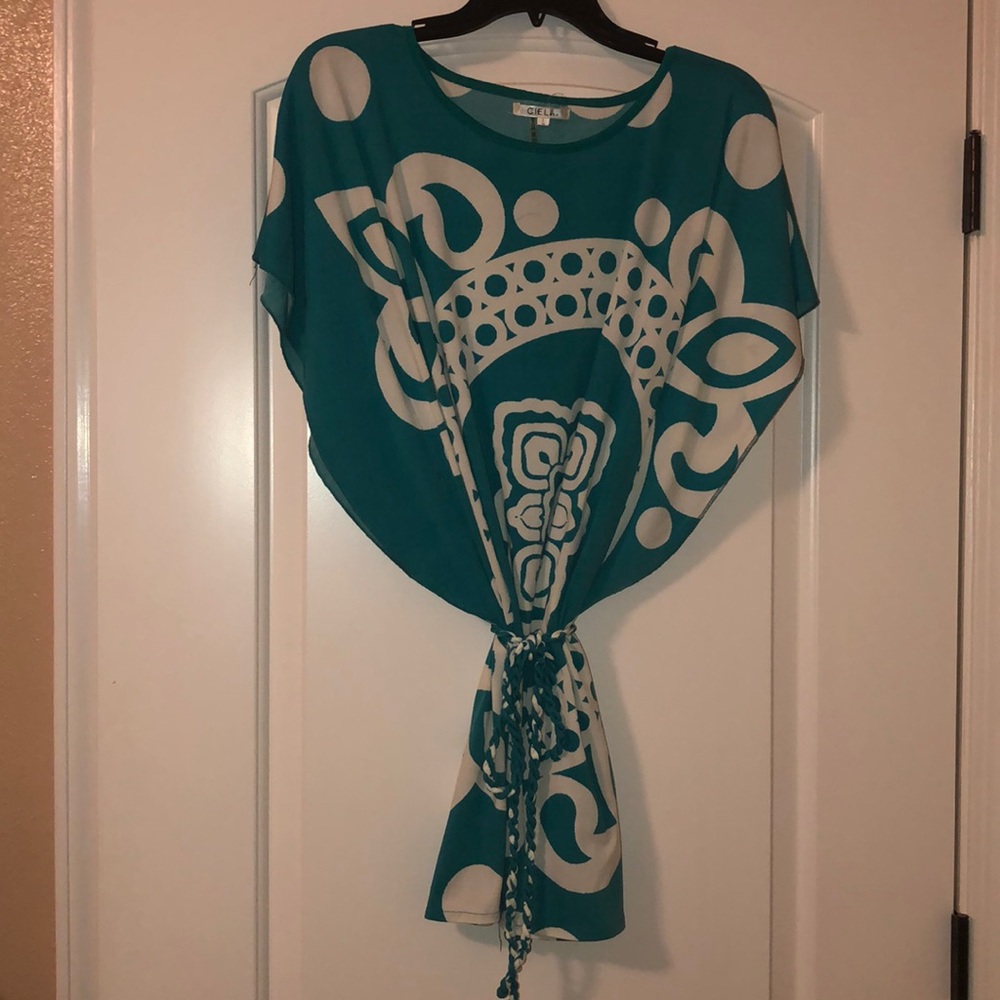 Ciel U.S.A. Top with waist tie